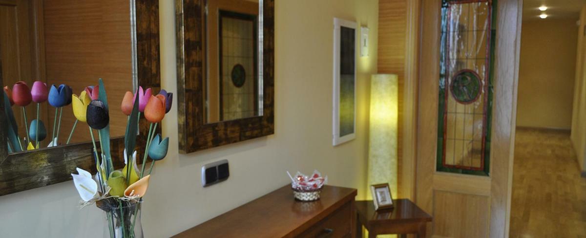 Hostal Puerta Del Valle La Cistérniga Eksteriør bilde
